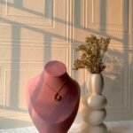 Classy Modern Gold Box Chain