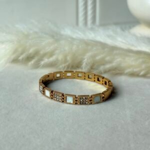 Thin wrist bangle 2.2 size