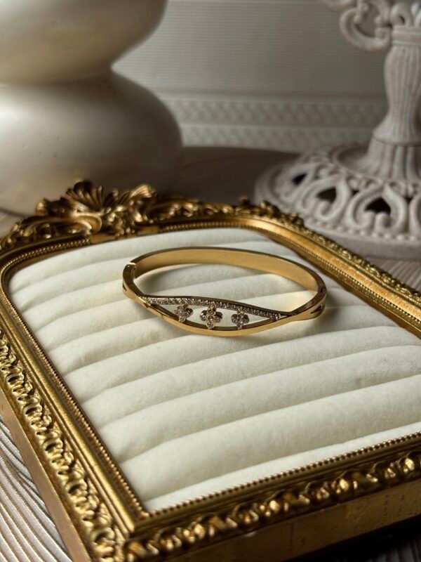 Trilogy Clover Open-Cuff Bangle