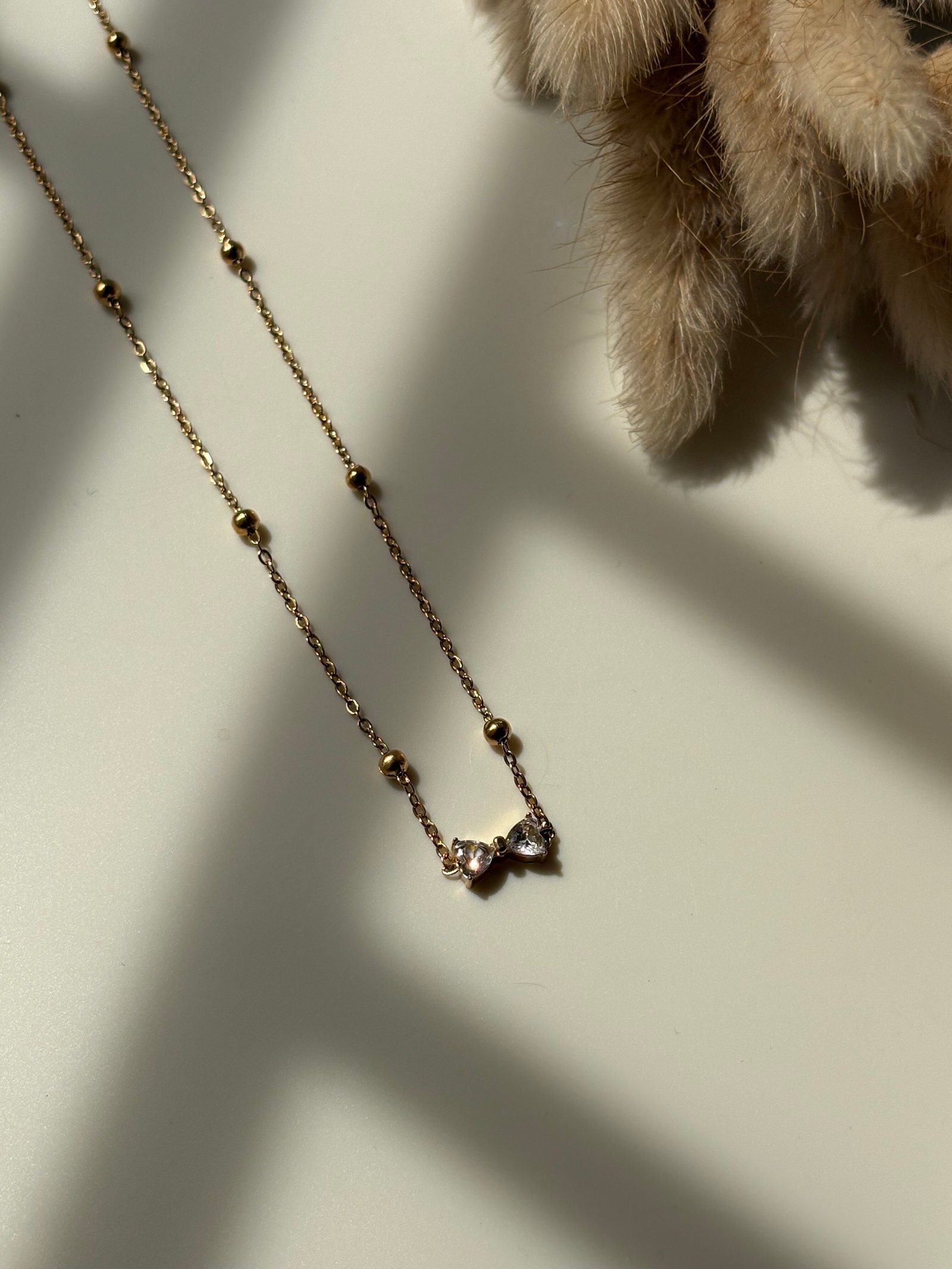 Bow pendent white stone - Image 2
