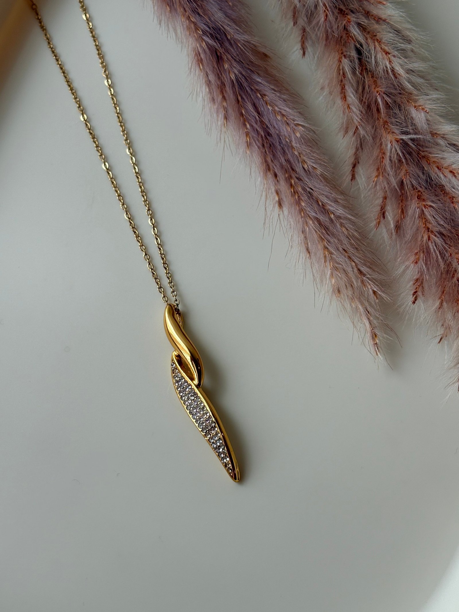 Leaf Shaped Crystal Pendant - Image 3