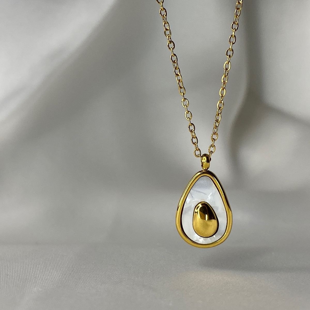 Avacado pendent - Image 3