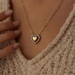 Minimal heart stone pendant