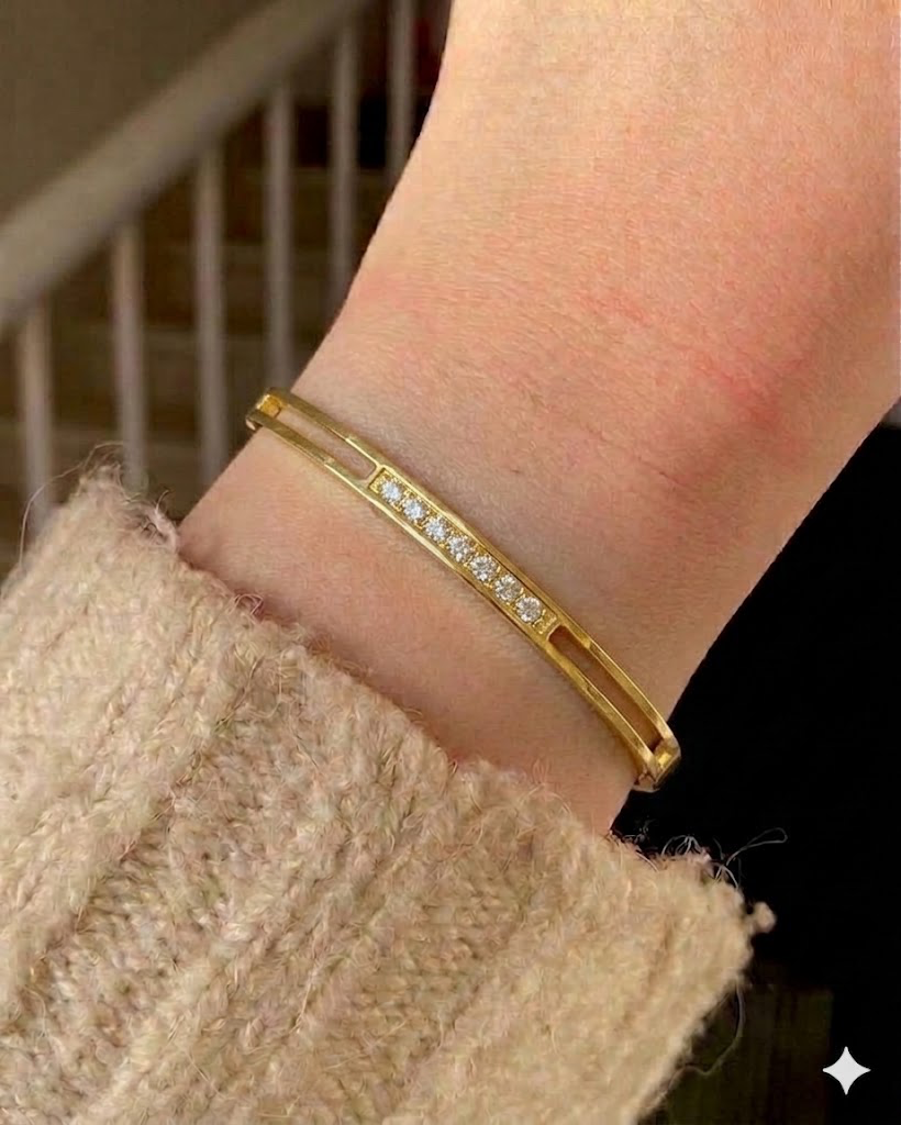 Cutout Bar Pavé Bangle thin wrist