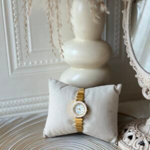 Bangle premium watch
