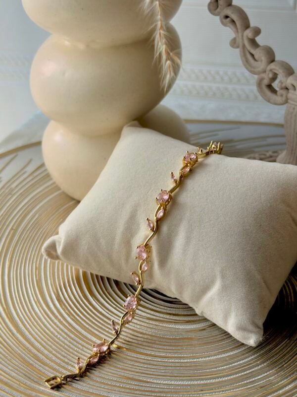 pink tulip bracelet