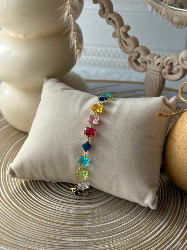 multi colour square stone