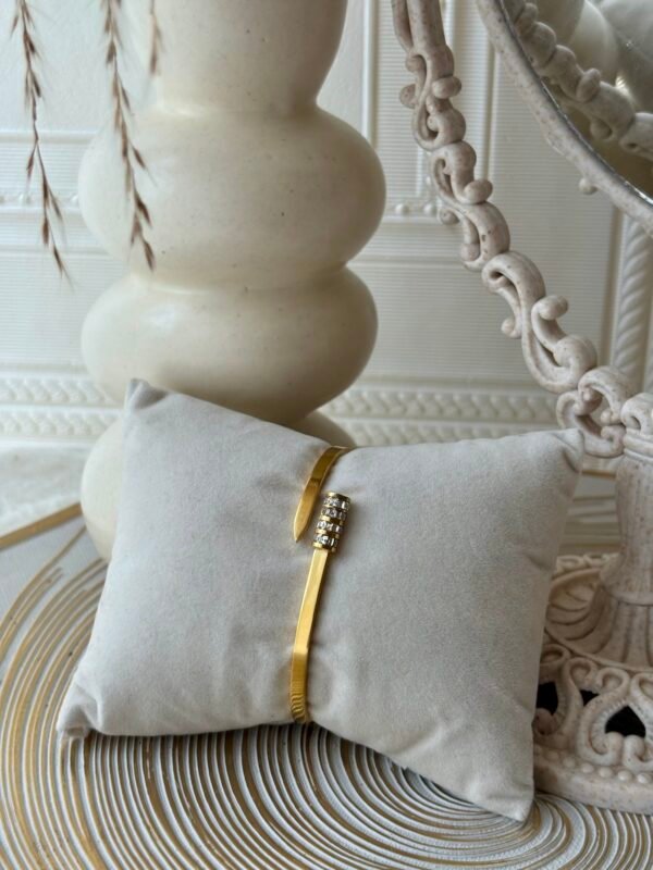 Gold pointed tip screw head cuff