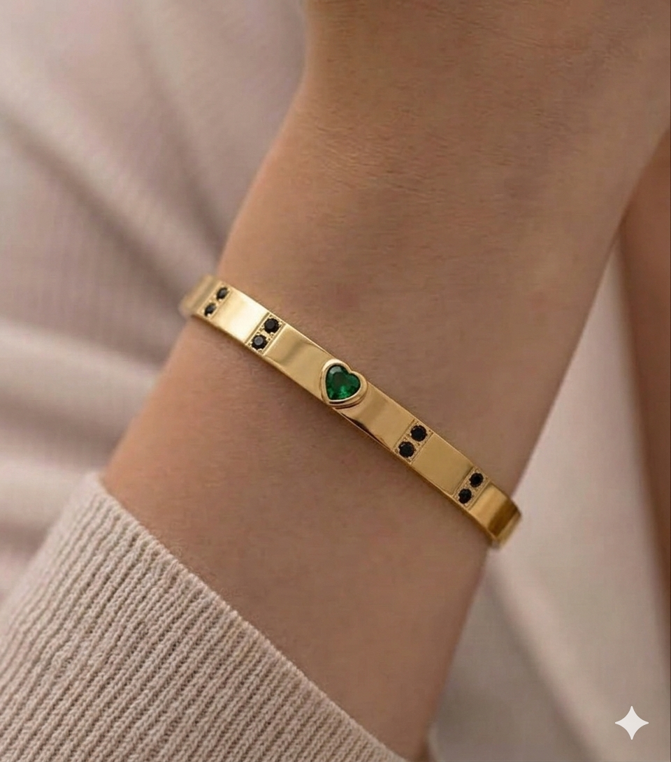 The Green Heart Accented Gold Bangle