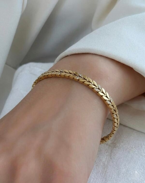 Evergreen Vine Bangle Thin wrist