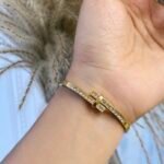 T-buckle bangle thin wrist